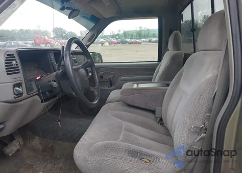 1998 GMC Sierra 1500 Sl Wideside z USA, uszkodzony, nr VIN 1GTEK14M4WE545097